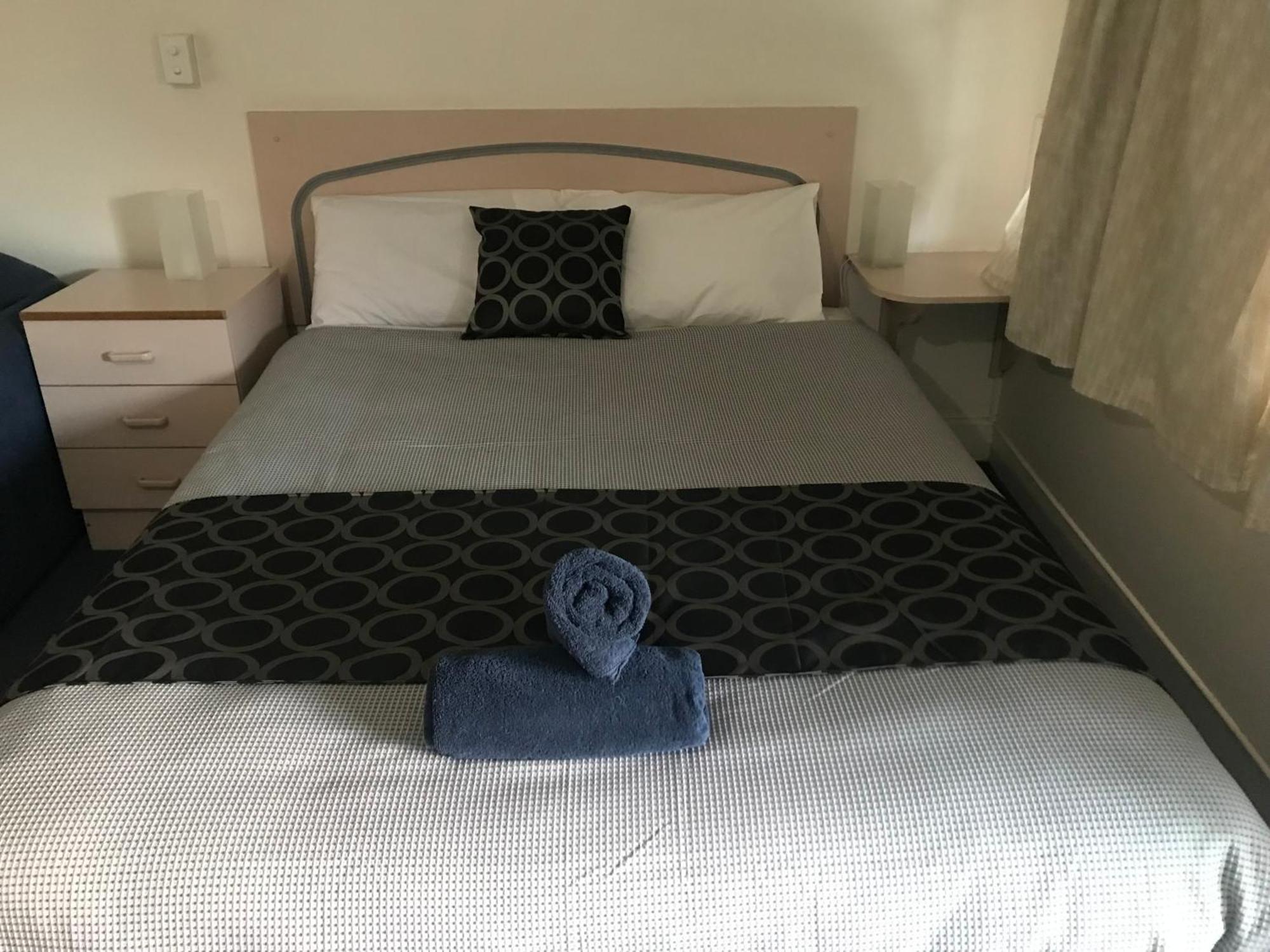 County Lodge Motor Inn Уест Уайлонг Екстериор снимка